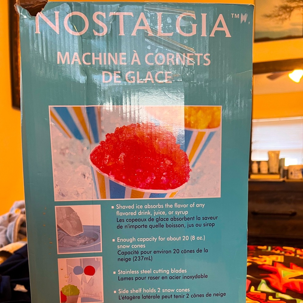 Vintage nostalgia snowcone maker